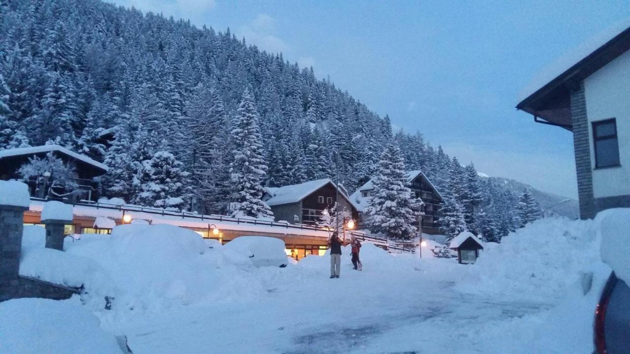 הוילה וארצו Casa Vacanza In Tipico Chalet Di Montagna מראה חיצוני תמונה